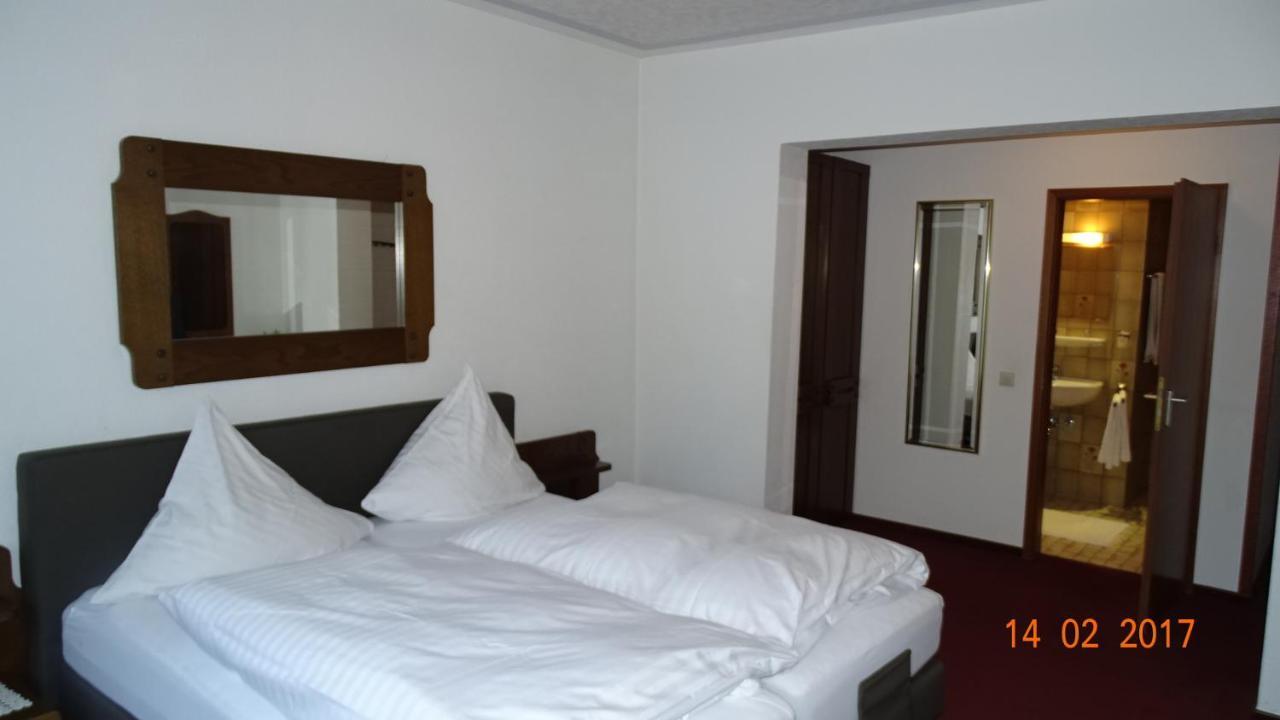 Bed & Breakfast Hotel Helga Hein Düsseldorf Dış mekan fotoğraf