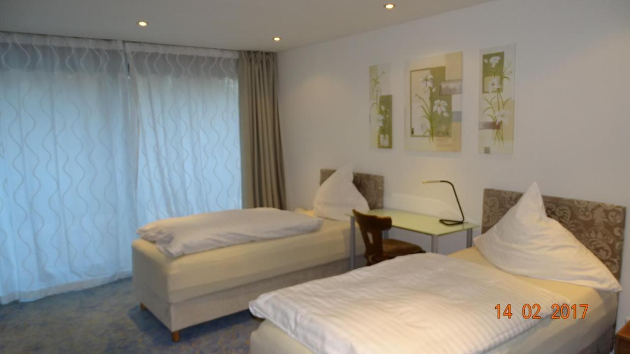 Bed & Breakfast Hotel Helga Hein Düsseldorf Dış mekan fotoğraf